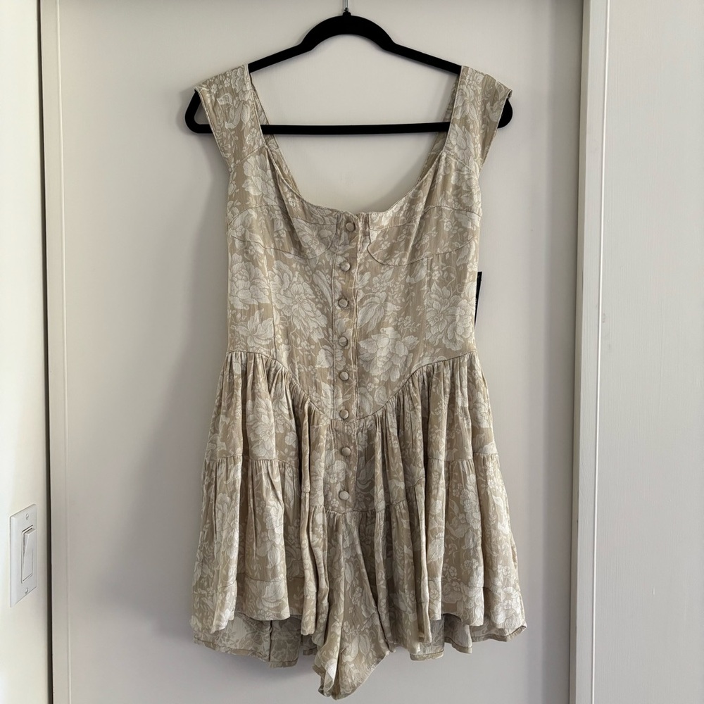 Vanessa Mooney Elisabeth Romper Floral Rose Champagne Button Down Brocade